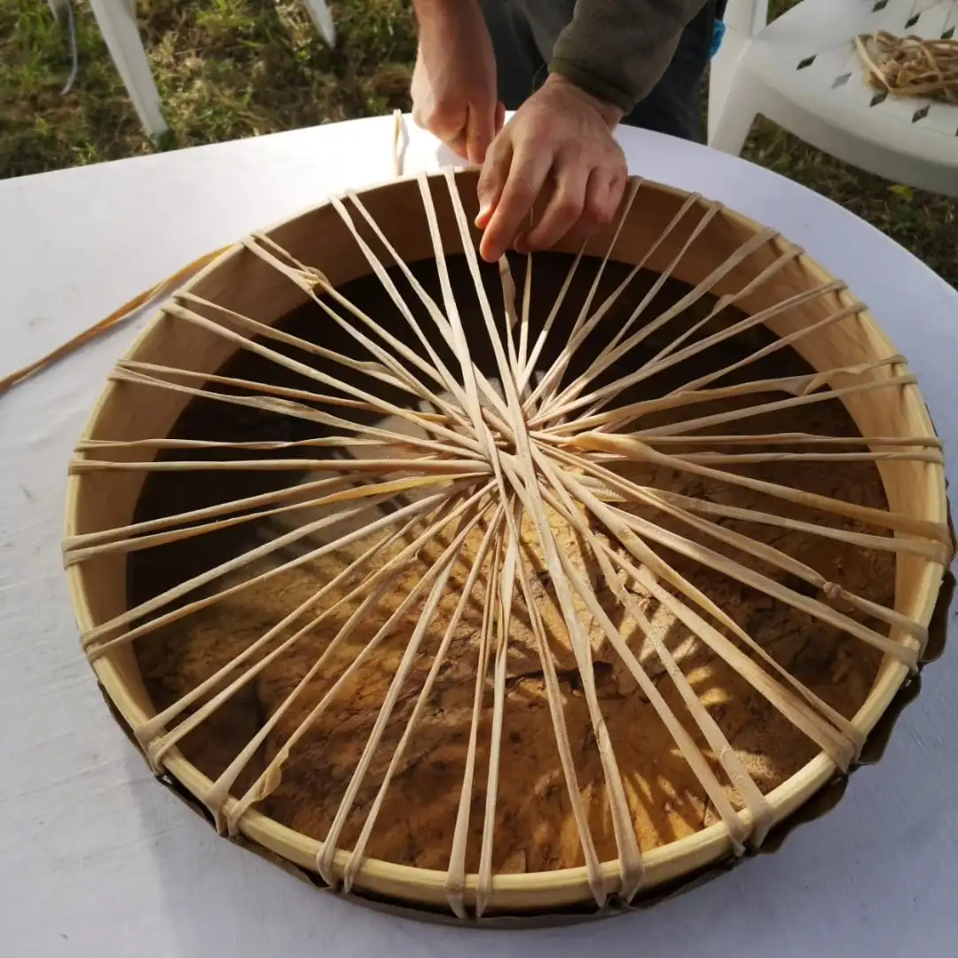 instruments de musique stand marché noël dans l'ain