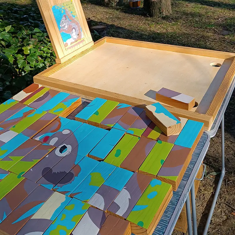 Boulonn'rit installé dans l'herbe - Jeu de dextérité à louer Au Grand Air (Vonnas)